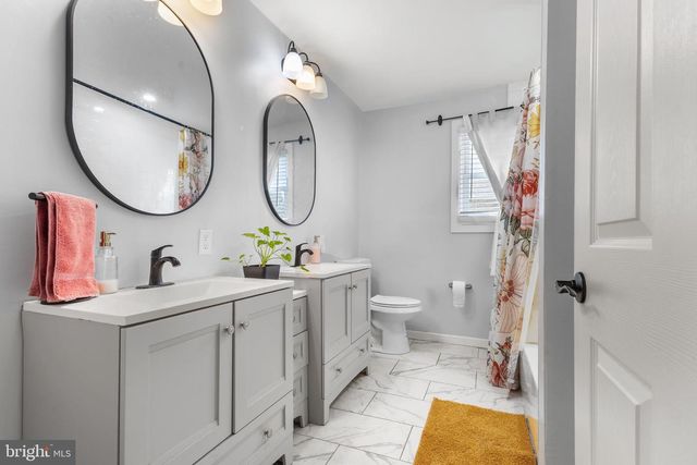 201 COLUMBIA AVE, Newfield, NJ 08344