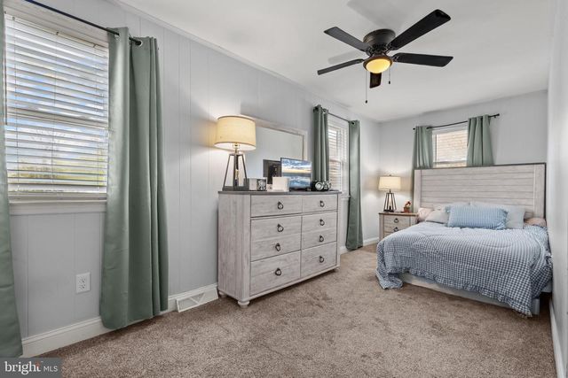 201 COLUMBIA AVE, Newfield, NJ 08344