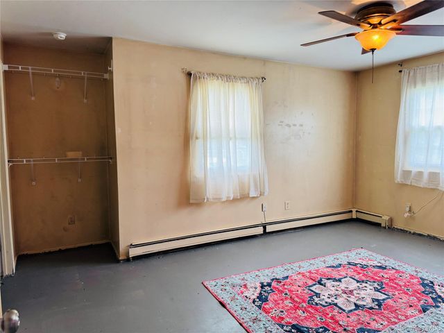 100 Hillside Drive C6, Middletown, NY 10941