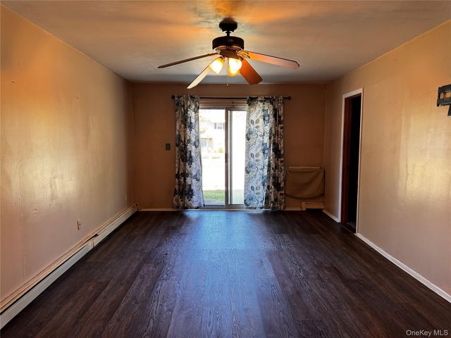 100 Hillside Drive C6, Middletown, NY 10941