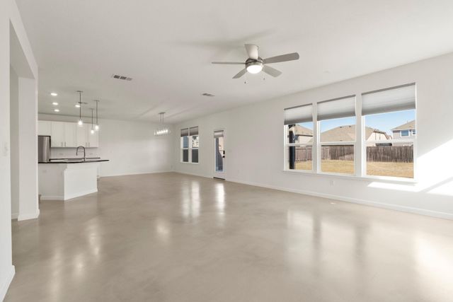 7400 Lowery XING, Austin, TX 78744