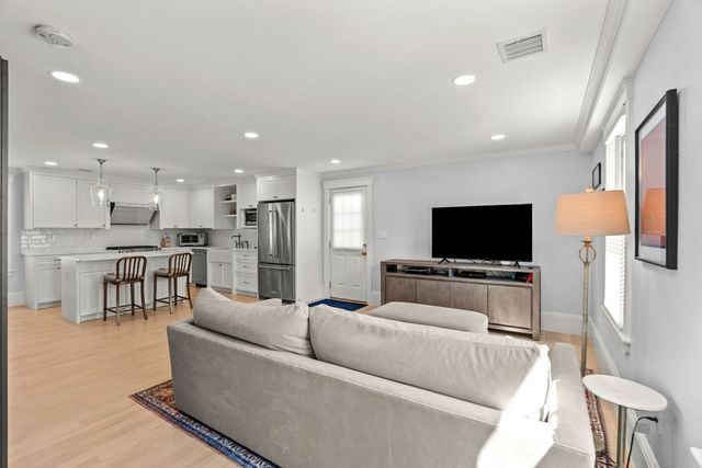 23 Union Street 2, Salem, MA 01970