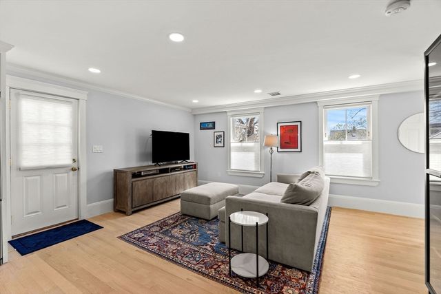 23 Union Street 2, Salem, MA 01970