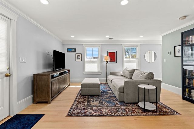 23 Union Street 2, Salem, MA 01970