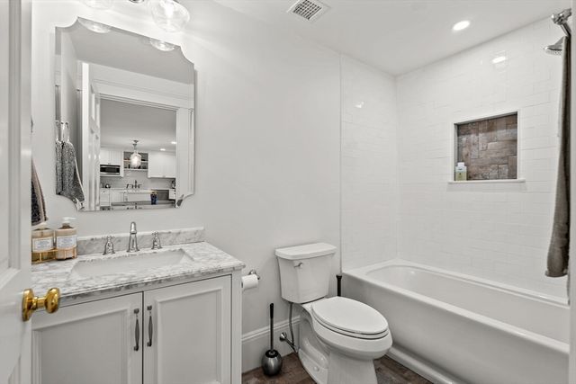 23 Union Street 2, Salem, MA 01970