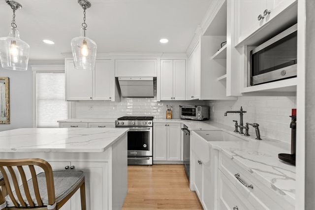 23 Union Street 2, Salem, MA 01970