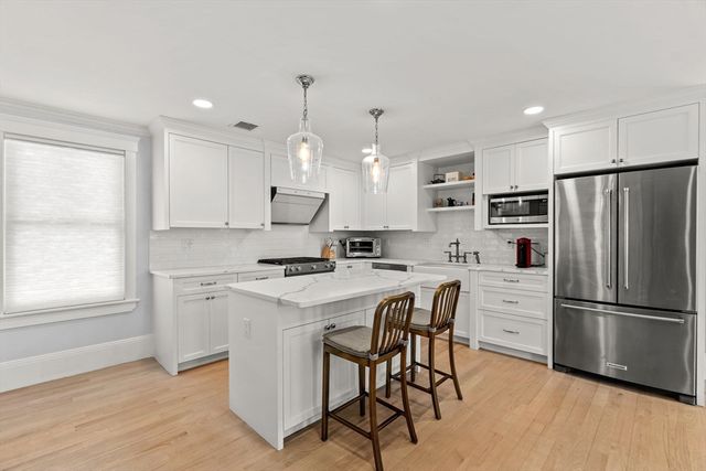 23 Union Street 2, Salem, MA 01970