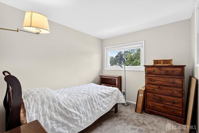35 Mitchell Avenue, Piscataway, NJ 08854