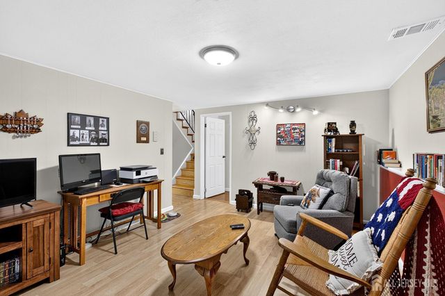 35 Mitchell Avenue, Piscataway, NJ 08854