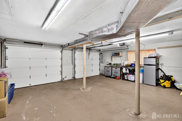 35 Mitchell Avenue, Piscataway, NJ 08854