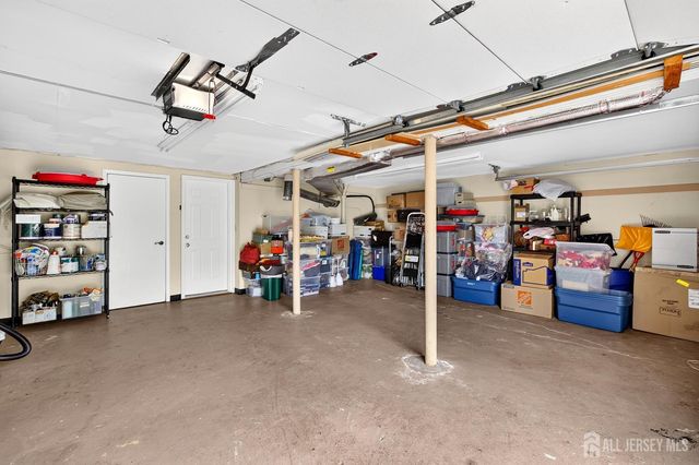 35 Mitchell Avenue, Piscataway, NJ 08854