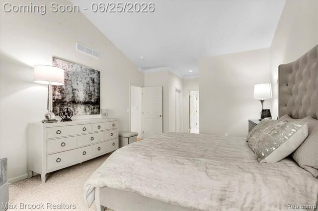 7330 Crackling Creek Circle 4, West Bloomfield, MI 48322
