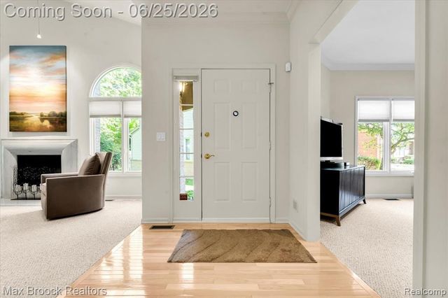 7330 Crackling Creek Circle 4, West Bloomfield, MI 48322