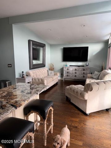 328 Maria Drive, Toms River, NJ 08753