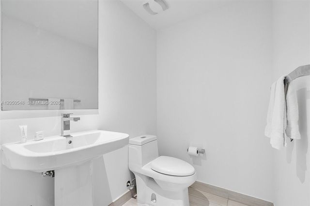4010 S Ocean Drive R1508, Hollywood, FL 33019