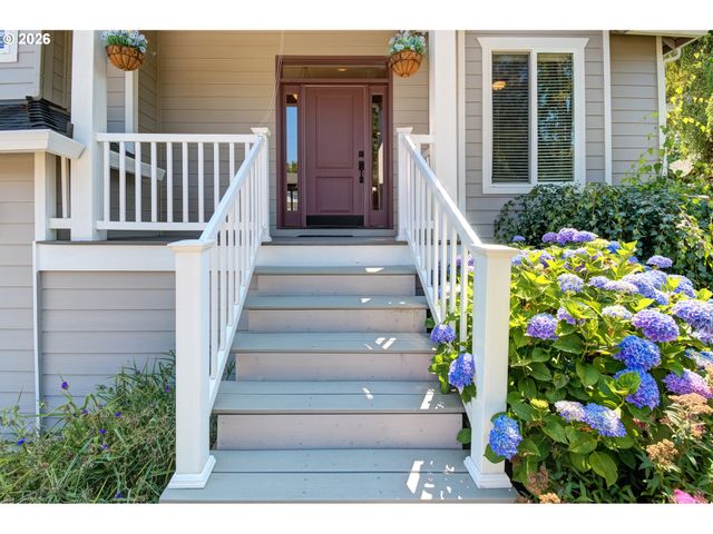 1641 E HEITMAN Ave, La Center, WA 98629