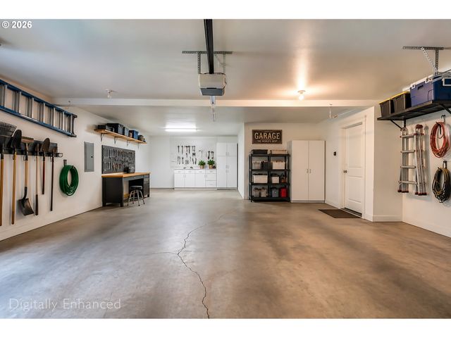 1641 E HEITMAN Ave, La Center, WA 98629