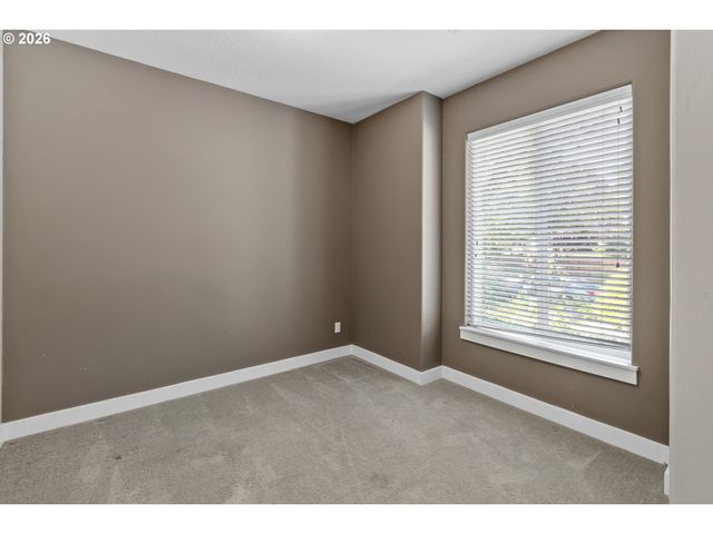 1641 E HEITMAN Ave, La Center, WA 98629
