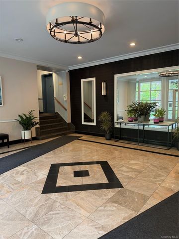 7711 35th Avenue 4C, Jackson Heights, NY 11372