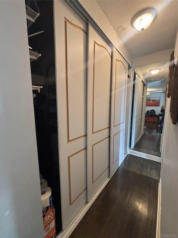 7711 35th Avenue 4C, Jackson Heights, NY 11372