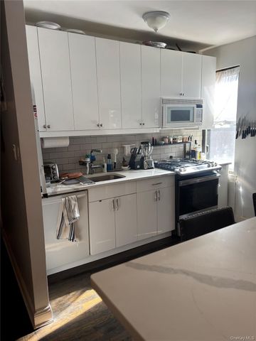 7711 35th Avenue 4C, Jackson Heights, NY 11372