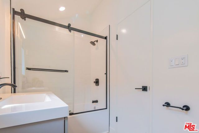 2757 Andreo Avenue 3, Torrance, CA 90501