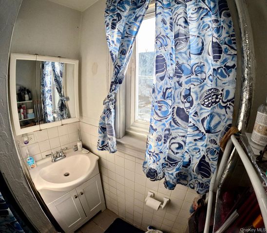 117-16 201 Place, Saint Albans, NY 11412