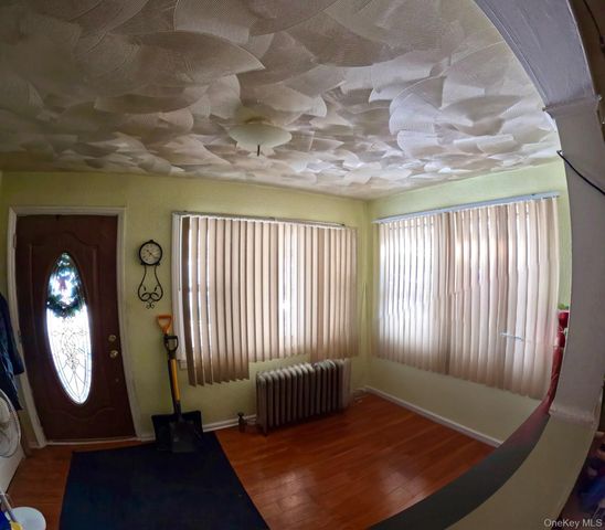 117-16 201 Place, Saint Albans, NY 11412