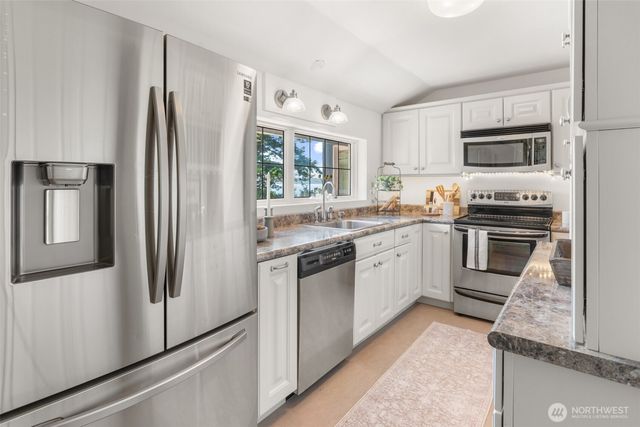 4448 S Shore Drive, Anacortes, WA 98221
