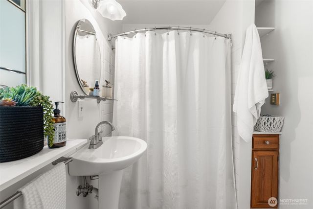 4448 S Shore Drive, Anacortes, WA 98221
