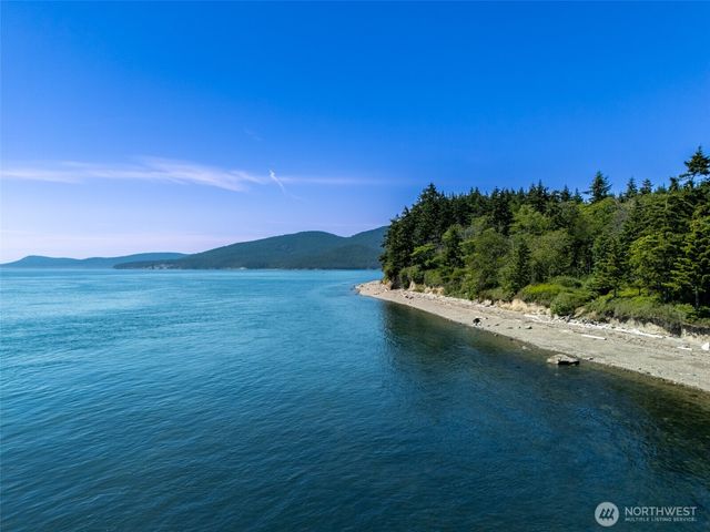 4448 S Shore Drive, Anacortes, WA 98221