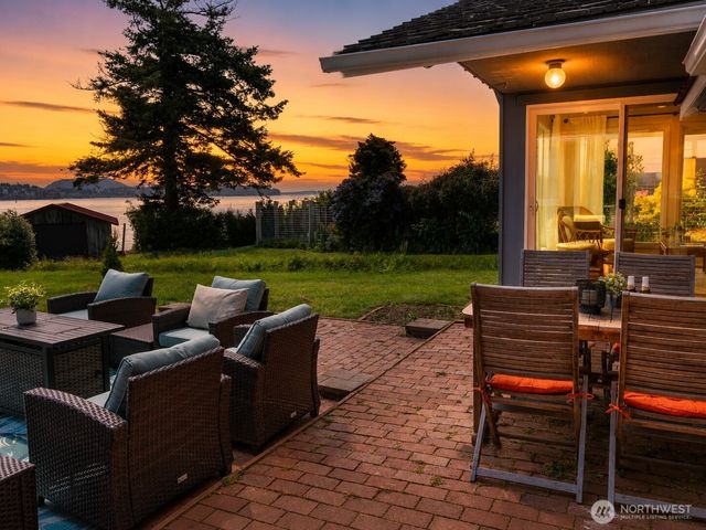 4448 S Shore Drive, Anacortes, WA 98221