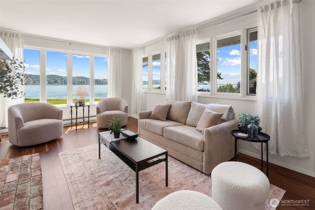 4448 S Shore Drive, Anacortes, WA 98221