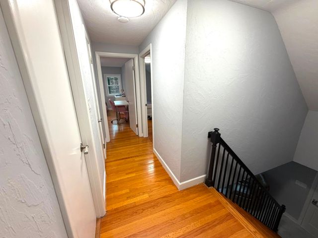 40 Neal St, Walpole, MA 02081