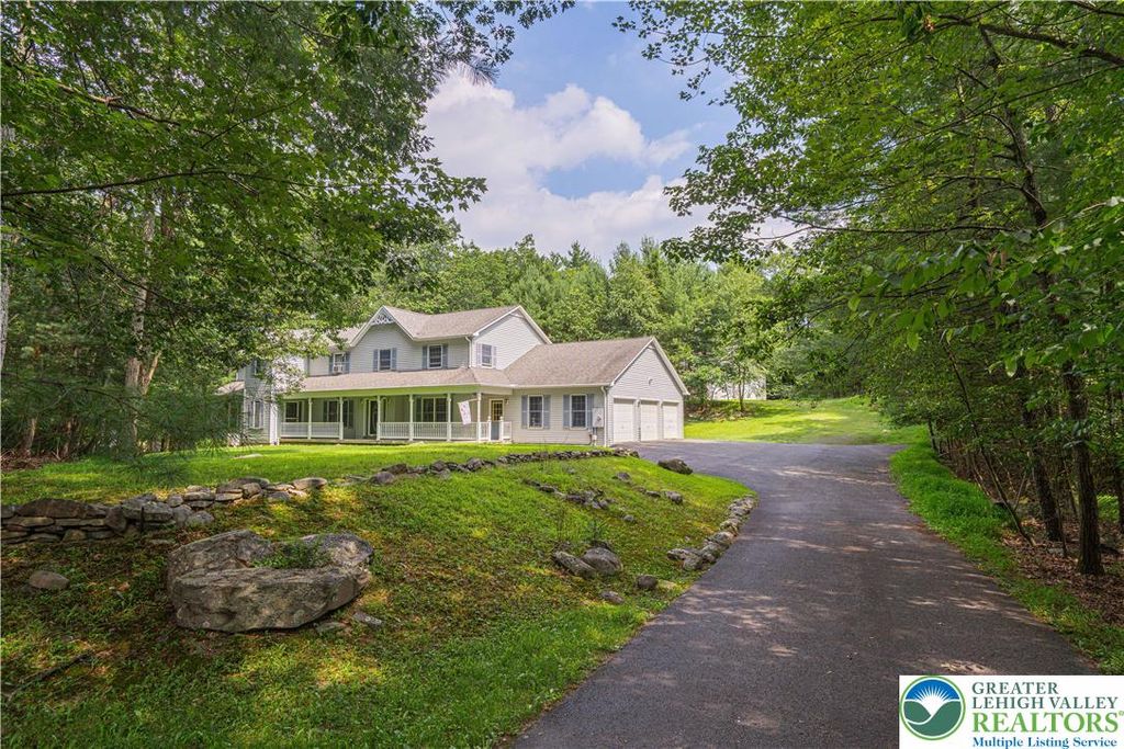 3811 Foxborough Court, Jackson Twp, PA 18360