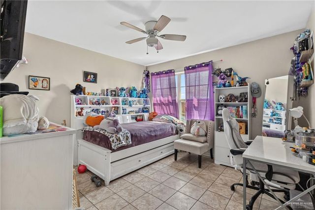 1712 W Adelita Street, Weslaco, TX 78599