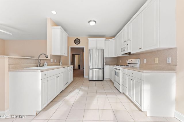 1518 Moorings Circle SW, Ocean Isle Beach, NC 28469