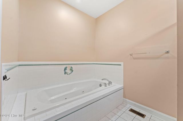 1518 Moorings Circle SW, Ocean Isle Beach, NC 28469