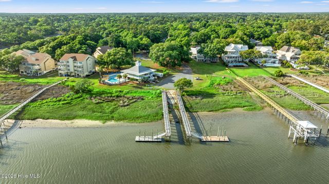 1518 Moorings Circle SW, Ocean Isle Beach, NC 28469