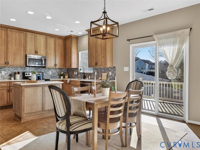 7412 Vicenzo Dr, Moseley, VA 23120