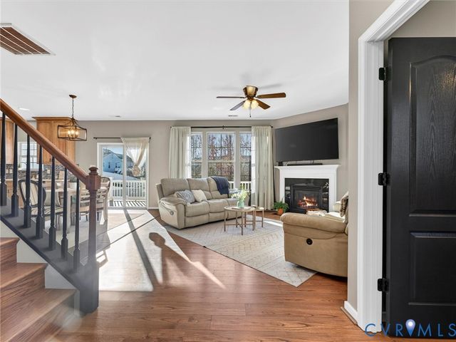 7412 Vicenzo Dr, Moseley, VA 23120