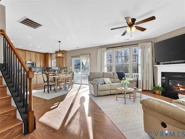 7412 Vicenzo Dr, Moseley, VA 23120