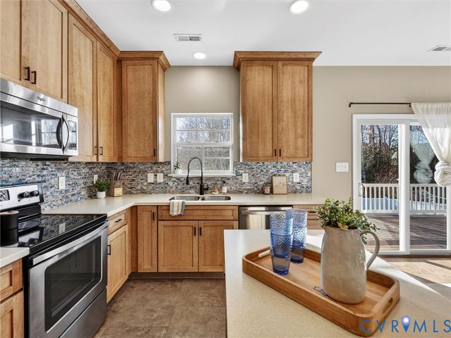 7412 Vicenzo Dr, Moseley, VA 23120