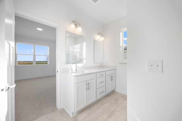 20059 Gabardine Lane, Lakeville, MN 55044