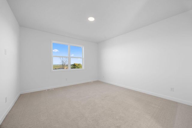 20059 Gabardine Lane, Lakeville, MN 55044