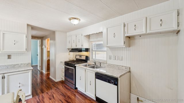 115 Big Bluff Road, Pryor, OK 74361
