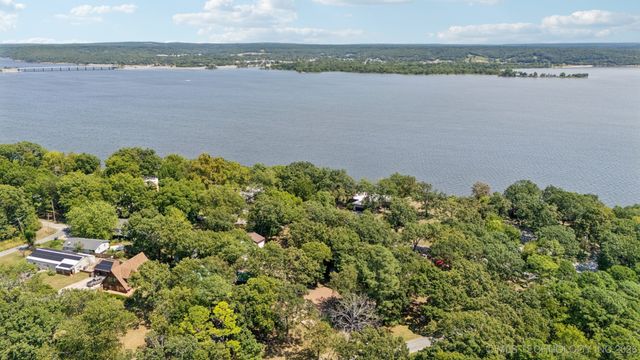115 Big Bluff Road, Pryor, OK 74361