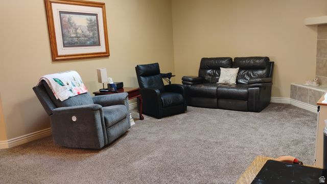 2448 N WILLIAMSBURG AVE, Harrisville, UT 84414