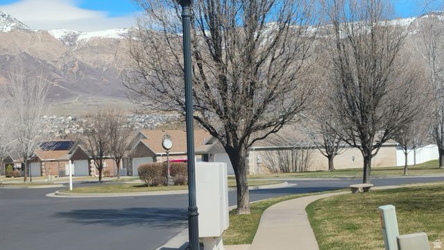 2448 N WILLIAMSBURG AVE, Harrisville, UT 84414