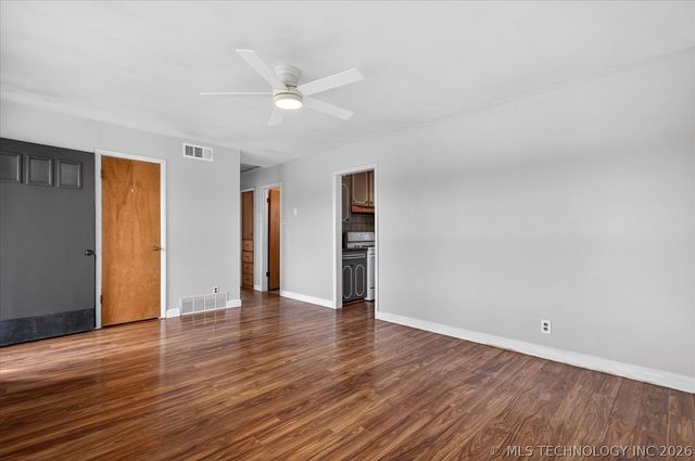 429 NE Elmhurst Avenue, Bartlesville, OK 74006